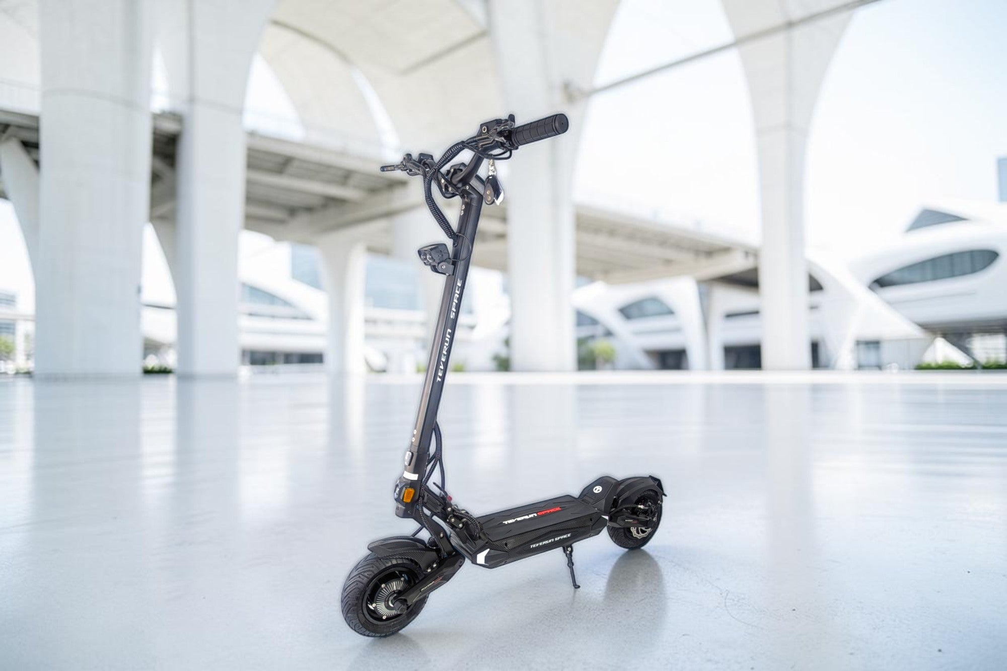 Teverun Space - Trottinette électrique 2x800W 52V 18Ah