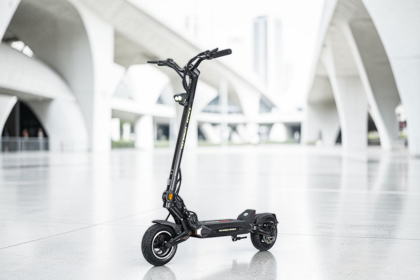 Teverun Space Lite - Trottinette électrique 800W 52V 18Ah