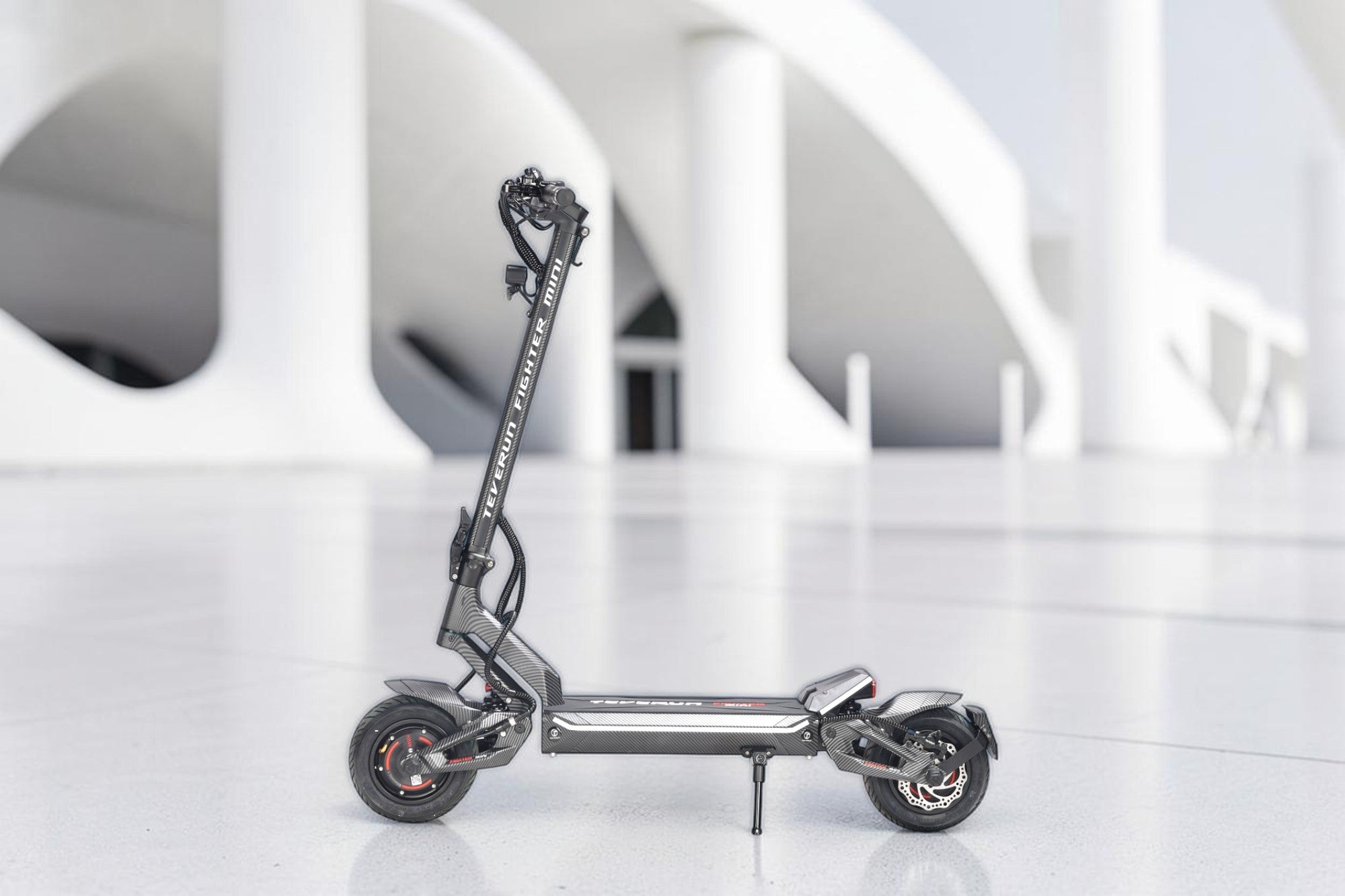 Teverun Fighter Mini Carbon - Trottinette électrique moteur Bosch 2x1000W 52V 30Ah