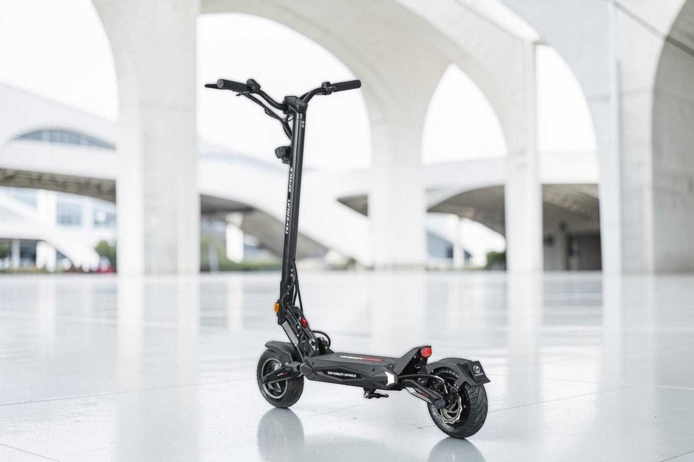 Teverun Space Lite - Trottinette électrique 800W 52V 18Ah