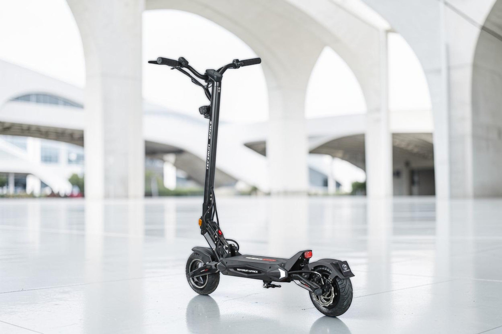 Teverun Space Lite - Trottinette électrique 800W 52V 18Ah