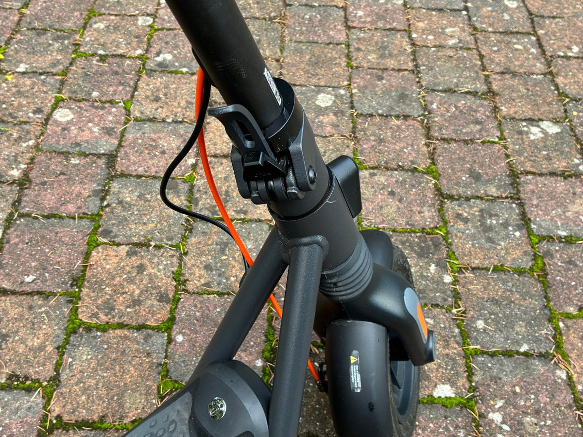 Segway-Ninebot KickScooter F2 Pro · Photo 5