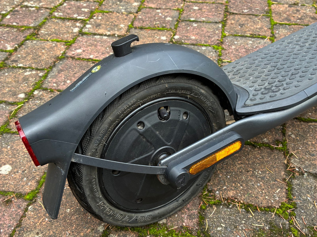 Segway-Ninebot KickScooter F2 Pro · Photo 6