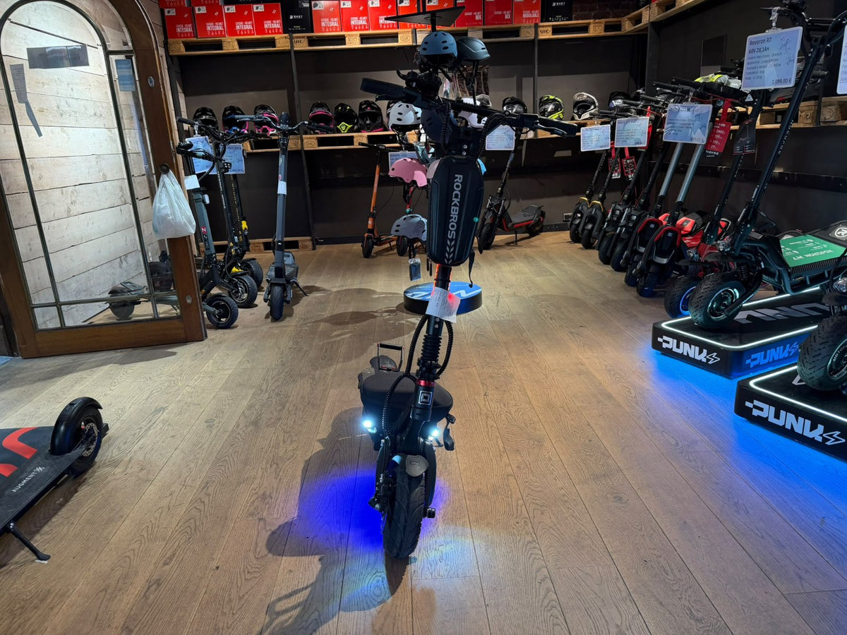 Dualtron Victor 60 V 30 Ah, 2021, 214 km · Photo 3